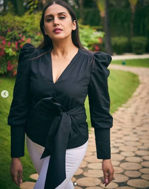 Leila, Netflix Leila, Huma Qureshi, Deepa Mehta, Rahul Khanna, Prayaag Akbar, Leila Interview, Huma Qureshi Interview, Netflix, Sacred Games, huma black look,, Handmaid's Tale, Ghoul, Netflix India, Fahrenheit 451, Children of Men, Aryavarta