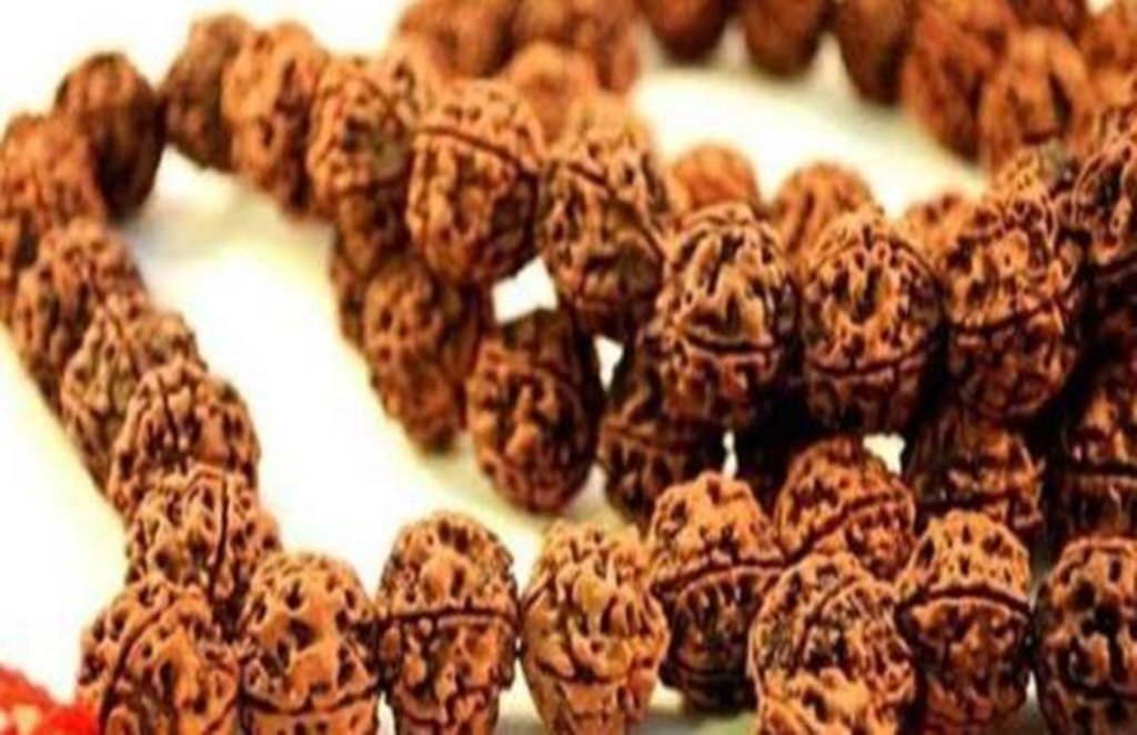 जानें किस देवी देवता के मंत्रों के जाप के लिए कौन सी माला का किया जाता है प्रयोग।