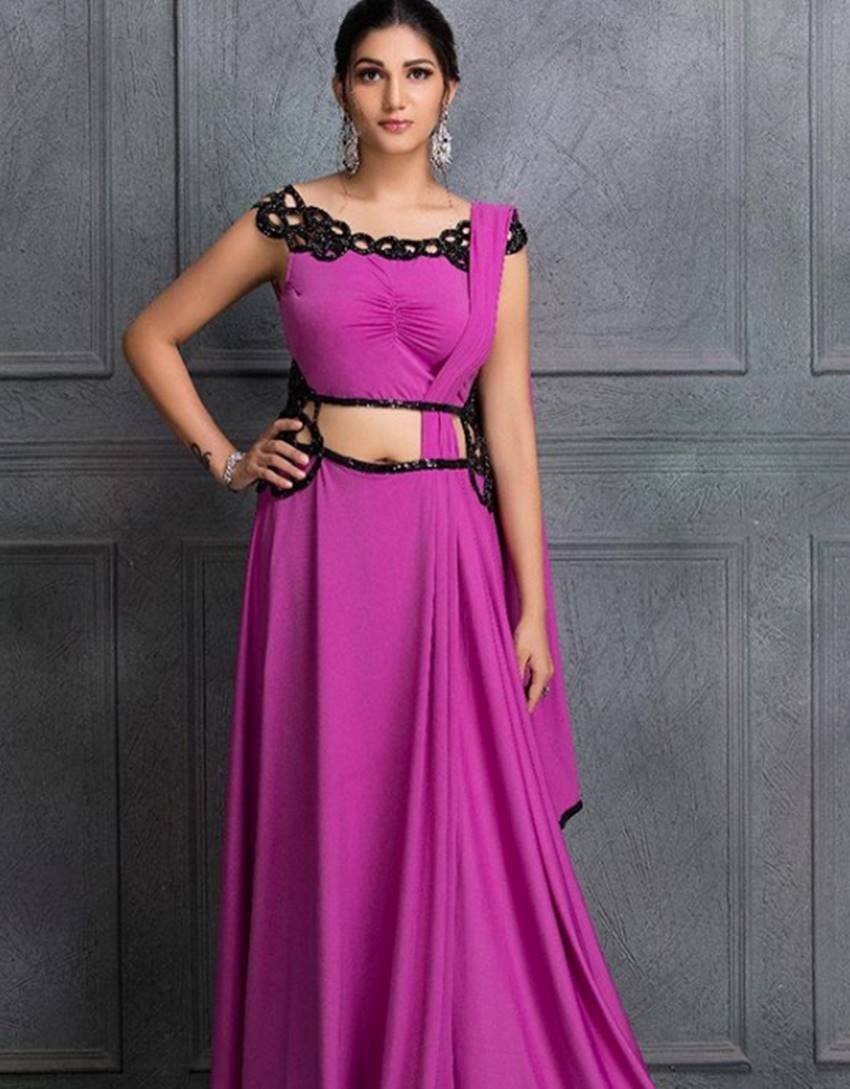 Sapna Choudhary, Sapna Choudhary fans asking to haryanvi singer, Sapna Choudhary desi queen Tattoo, Sapna Choudhary dance, Sapna Choudhary back Tattoo, sapna choudhary new pictures with hot deep back dress, sapna choudhary hot deep back dress, entertainment news, bollywood news, television news