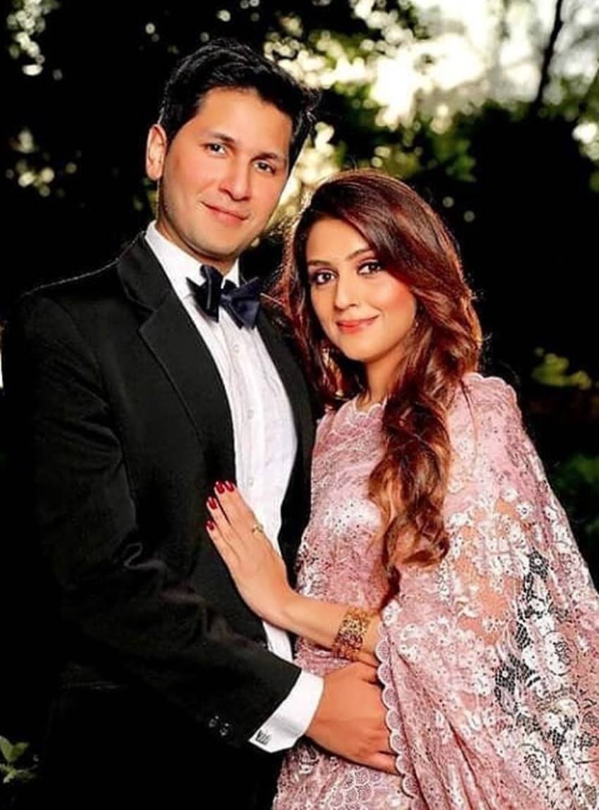 Aarti Chabria Married to boyfriend, Aarti Chabria weds Visharad Beedassy, actress Aarti Chabria worked with Salman Khan, Aarti Chabria and Akshay Kumar, Aarti Chabria worked with Akshay Kumar, See Beautiful Pictures of Aarti Chabria Aarti Chabria Wedding Pictures, entertainment news, bollywood news, television news