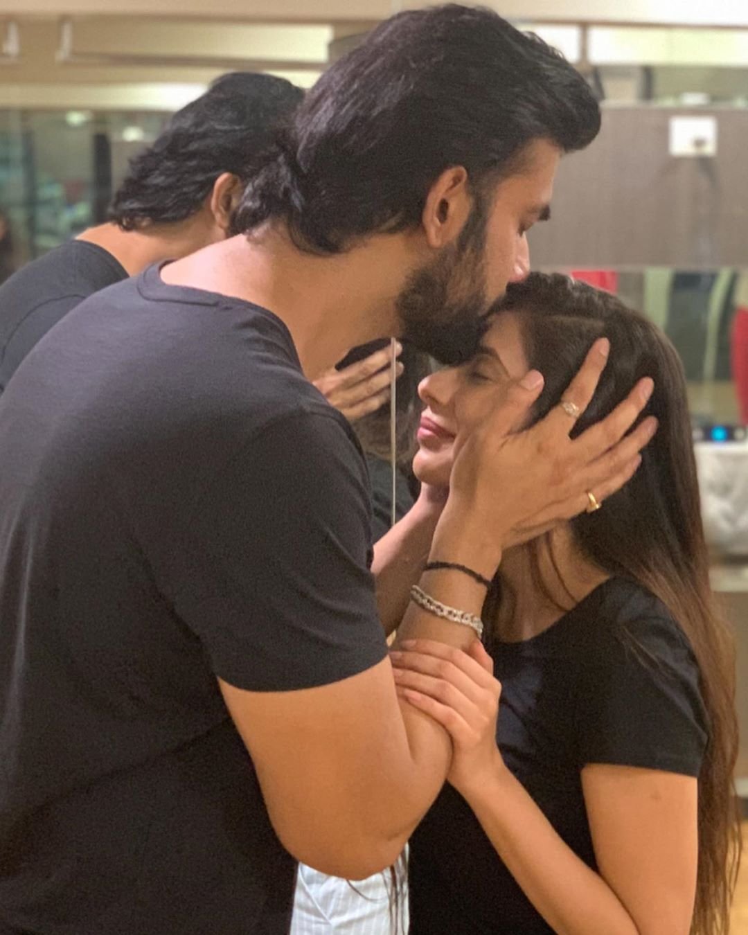 entertainment,bollywood,charu asopa,charu asopa and rajeev sen,rajeev sen,rajeev sen and charu asopa,charu asopa rajeev sen wedding,charu asopa serial,rajeev sen charu asopa pre wedding shoot,rajeev sen charu asopa wedding announcement,sushmita sen,rajeev sen girlfriend,charu asopa boyfriend,charu asopa and rajeev sen wedding,rajiv sen,charu asopa dance,charu asopa kiss,charu asopa and rajeev sen marriage,Entertainment Movies Bollywood