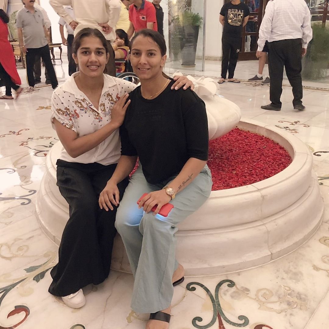 Wrestling,vivek suhag,Mahavir Phogat,Geeta Phogat,Dangal,Commonwealth Games,babita phogat,Babita Kumari