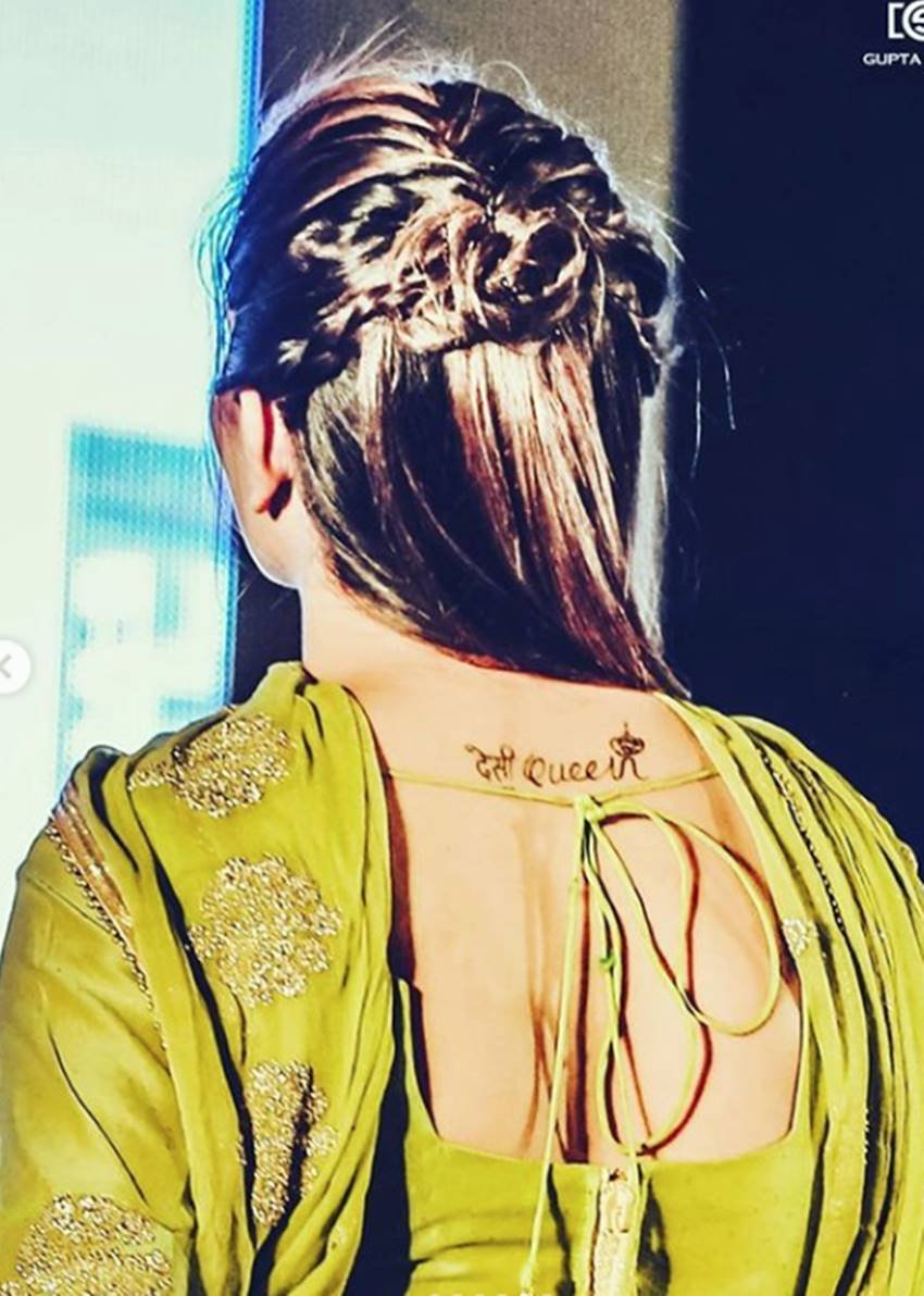 Sapna Choudhary, Sapna Choudhary fans asking to haryanvi singer, Sapna Choudhary desi queen Tattoo, Sapna Choudhary dance, Sapna Choudhary back Tattoo, sapna choudhary new pictures with hot deep back dress, sapna choudhary hot deep back dress, entertainment news, bollywood news, television news