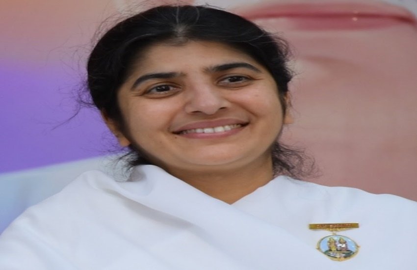 Brahma Kumari Shivani, sister shivani, sister shivani talking about children, why children do not share their thoughts to parents, how to protect our children, Brahma Kumaris