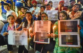 Aligarh Murder Case, Aligarh Murder, Aligarh Murder News, Aligarh News, Aligarh Case News, Girl, Child, Victim, Father, BJP, CM, Yogi Adityanath, Lucknow, Phone Call, CMO, Police, Lathicharge, AMU, Bajrang Dal, Aligarh Police, Kanpur Police, UP Police, UP, Uttar Pradesh News, State News, National News, Hindi News