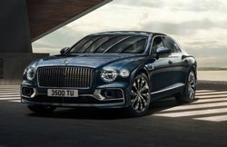 Bentley Flying Spur: दुनिया की सबसे फास्टेस्ट सिडान कार हुई पेश! इतनी है टॉप स्पीड