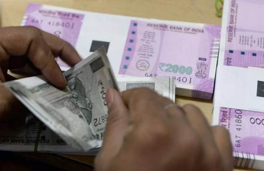 मोदी सरकार काला धन रखने वालों के खिलाफ प्रहार करने की तैयारी में है। (एक्सप्रेस फाइल फोटो)