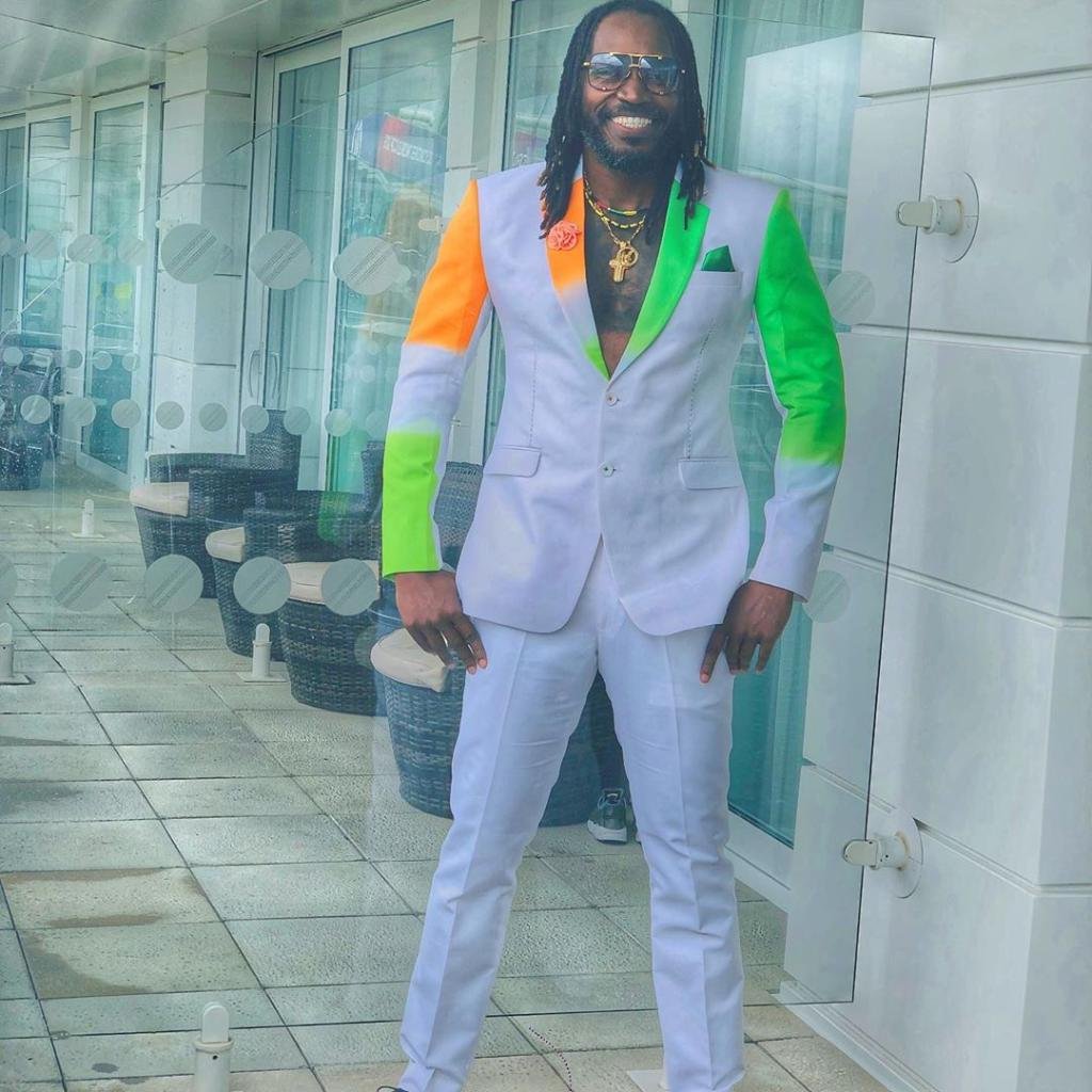 india vs pakistan, sarfraz ahmed yawning, kuldeep yadv, ind vs pak world cup 2019, india vs pakistan manchester, rohit sharma six, cricket news, celebration of indian cricket fans, indian cricket fans celebrate