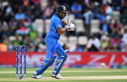 World Cup 2019, India vs Pakistan: केएल राहुल की एक गलती पड़ सकती थी टीम पर भारी, रोहित शर्मा ने इस तरह खुद को बचाया