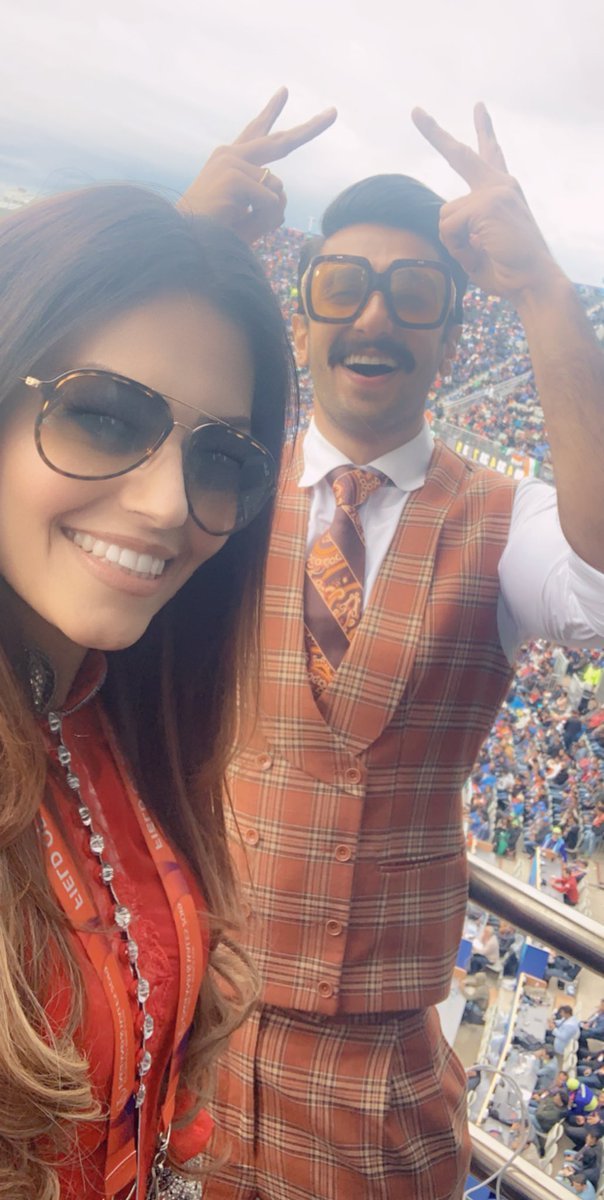 Icc, cricket world cup, harbhajan singh, afghan tv anchor, afghan tv presenter, diva patang, diva patang, ind vs afg