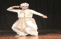 युवाओं को पारंगत करने के लिए कलाकारों का समागम