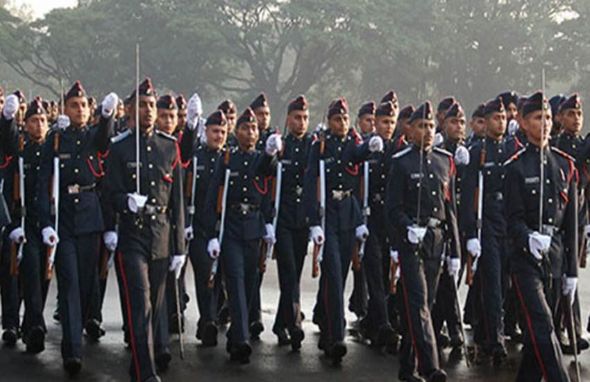 किसी भी प्रश्न / लॉगिन समस्या के मामले में, dir-recruiting6-mod@nic.in पर ई-मेल भेज सकते हैं। 