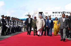 दोबारा पीएम बनने के बाद मालदीव पहुंचे मोदी का जोरदार स्वागत, सर्वोच्च सम्मान से नवाजे गए