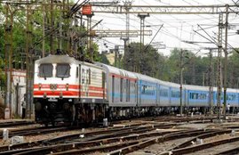 Indian railway, kerala, kerala flood cess, good train, AC first class, AC second class, rail ministry, KFC, indian railways, railways, northern railway, massage, IRCTC news, IRCTC news in nindi, IRCTC latest news, IRCTC google news, google railways news, indian railways news, india news, Hindi news, news in Hindi, latest news, today news in Hindi
