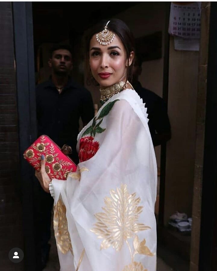 malaika arora, deepika padukone, malaika arora deepika padukone same rohit bal saree, malaika arora copies deepika padukone, malaika arora floral rohit bal saree