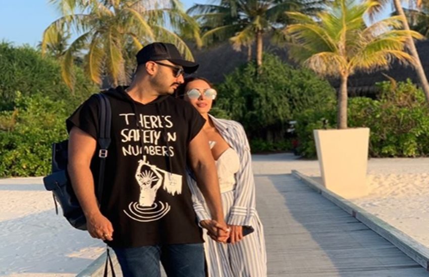 अर्जुन कपूर संग मलाइका अरोड़ा। (फोटो सोर्स-सोशल मीडिया) अर्जुन कपूर संग मलाइका अरोड़ा। (फोटो सोर्स-सोशल मीडिया)