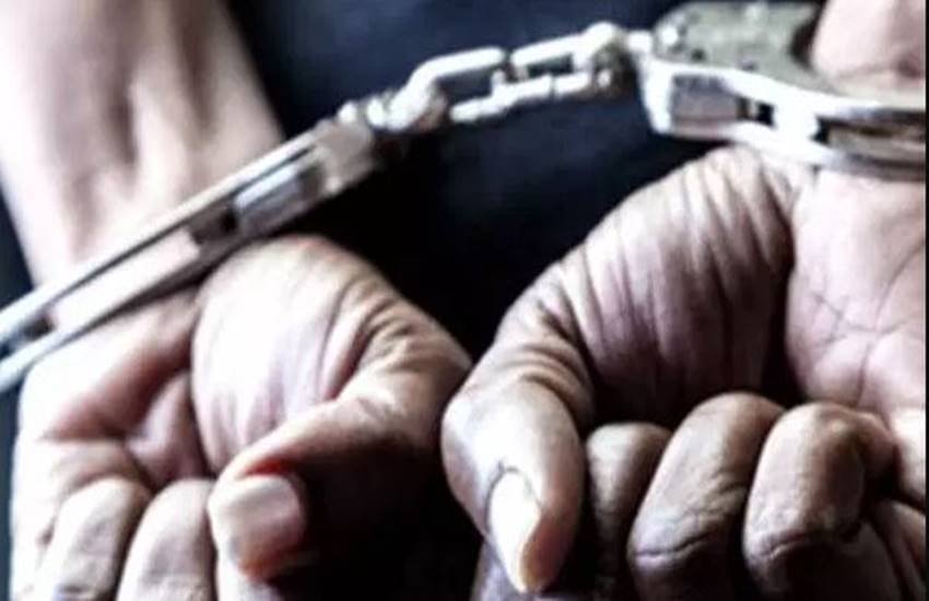 पुलिस ने इस मामले में 17 लोगों को गिरफ्तार किया। (प्रतीकात्मक फोटो)