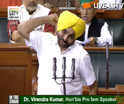 lok sabha oath, lok sabha oath ceremony, lok sabha oath ceremony 2019, lok sabha oath taking, sunny deol, hema malini, mulayam singh, akhilesh yadav, 17th Lok Sabha at Parliament