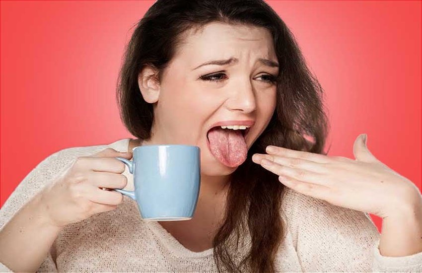 जीभ जल जानें पर क्या करें (Source: Dreamstime)