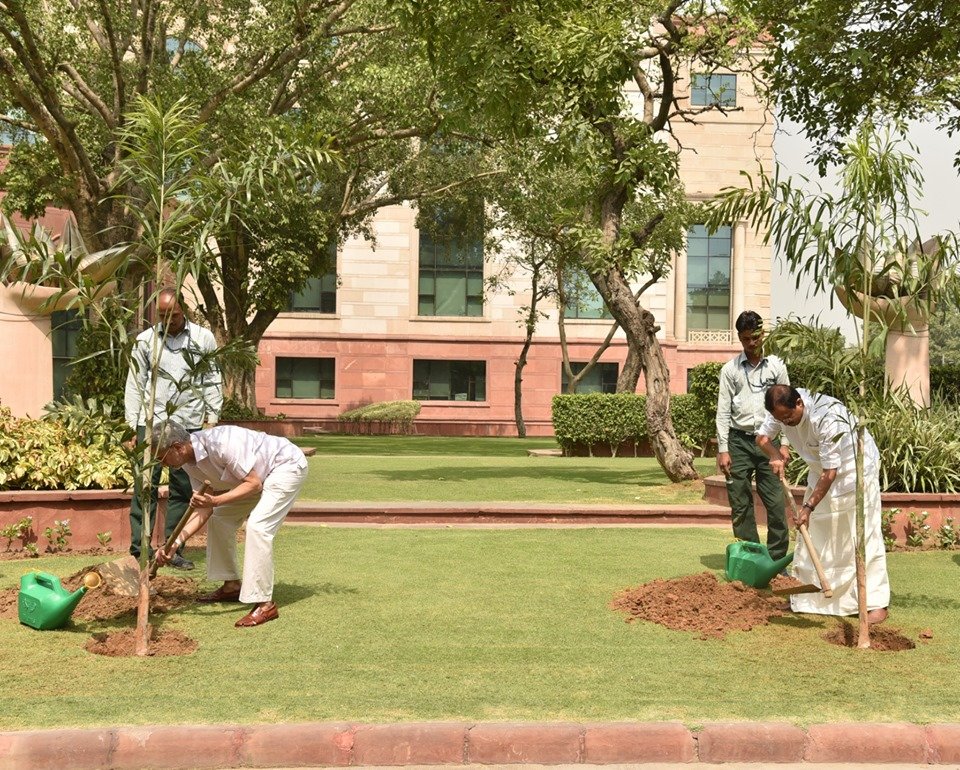 world environment day, world environment day theme, world environment day 2019 theme, world environment day 2019 slogans, world environment day theme and slogans, world environment day poster, world environment day quotes, happy world environment day, happy world environment day 2019, world environment day messages, world environment day wallpapers, world environment day pictures, world environment day, happy environment day status, happy environment day status, happy environment day hd images, S jaishankar, MoS V Muraleedharan