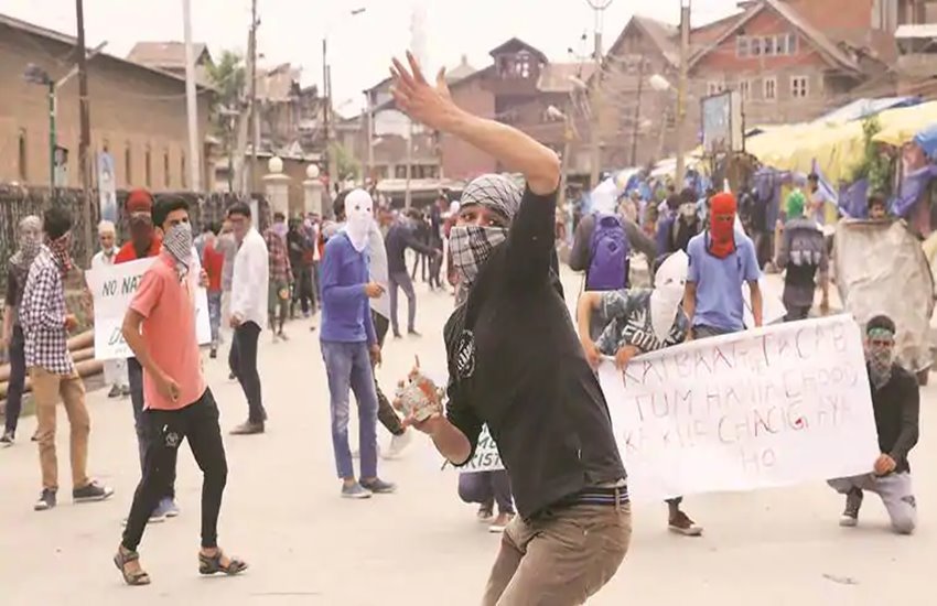 प्रतीकात्मक चित्र 
फोटो सोर्स- इंडियन एक्सप्रेस 
