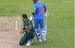 World Cup 2019: फिसलकर गिरे वहाब रियाज तो हालचाल जानने पहुंच गए विराट! फिर मिली तारीफ