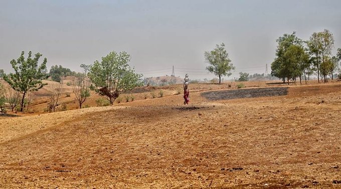 सरकार ने मांगी थी जमीन, 11 किसानों ने कर ली आत्महत्या