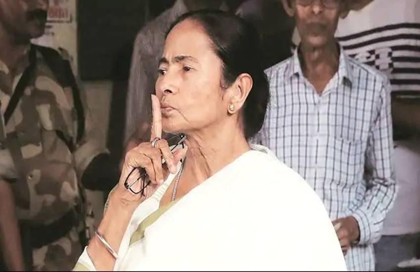 भाजपा ने 'जयश्री राम' नारे पर ममता बनर्जी को अपने 'चक्रव्यूह' फंसा लिया। (फाइल फोटो)
