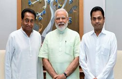 बेटे नकुल को लेकर पीएम नरेंद्र मोदी से मिलने गए मध्य प्रदेश की मुख्यमंत्री कमलनाथ, लगने लगी अटकलें