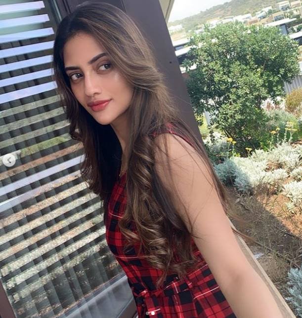 Nusrat Jahan marriage, Nusrat Jahan wedding, Nusrat Jahan haldi picture, Nusrat Jahan fathers day picture, Nusrat Jahan husband name, Nusrat Jahan boyfriend, TMC MP Nusrat Jahan, Mamata Banerjee, nikhil jain, TMC Mp, TMC most youngest MP, bangali actress Nusrat jahana, Nusrat jahan marriage pics
