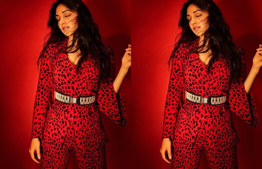 Kiara Advani Busy In Kabir Singh Promotion, Kiyara Advani Films, Kabir Singh Release Date, Kabir Singh Film Song, Shahid Kapur Hit Films, Kiyara Advani Sexy Video, Bollywood Latest Movies, Bollywood Movie 2019