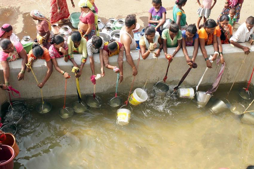 "maharashtra water crisis, maharashtra dought, water tankers maharashtra, drought maharashtra farmers, Maharashtra dry, Maharashtra rains