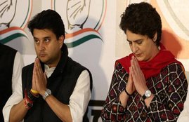 Congress, UP Congress, Priyanka Gandhi, Eastern UP, district committees, AICC secretaries, Dalit, backwards and women, congress leadership, BJP, Yogi government, india news, Hindi news, news in Hindi, latest news, today news in Hindi