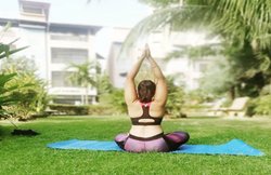 भोजपुरी एक्ट्रेस Rani Chatterjee ने योग दिवस पर योगासन पोज में शेयर की तस्वीर