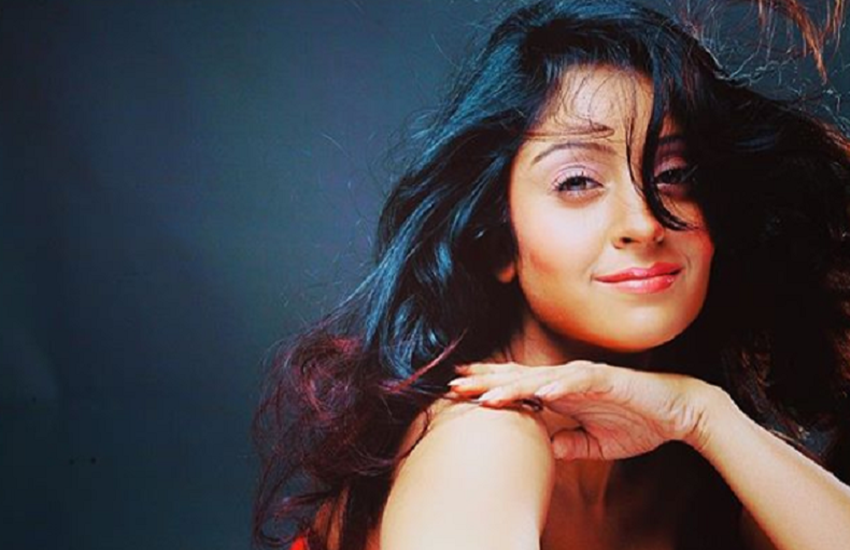 शुभि शर्मा भोजपुरी की मशहूर एक्ट्रेस हैं। (फोटो सोर्स-सोशल मीडिया) शुभि शर्मा भोजपुरी की मशहूर एक्ट्रेस हैं। (फोटो सोर्स-सोशल मीडिया)