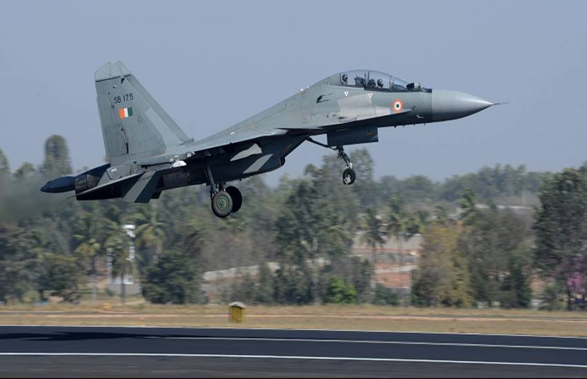 सरकार ने 40 से अधिक सुखोई लड़ाकू विमानों में दुनिया की सबसे तेज सुपरसोनिक क्रूज मिसाइल तैनात करने का फैसला किया था। बताया जा रहा है कि यह परियोजना शीघ्र लागू करने के लिए कहा गया है ताकि दिसंबर 2020 की निर्धारित समयसीमा से पहले इसे पूरा किया जा सके।
