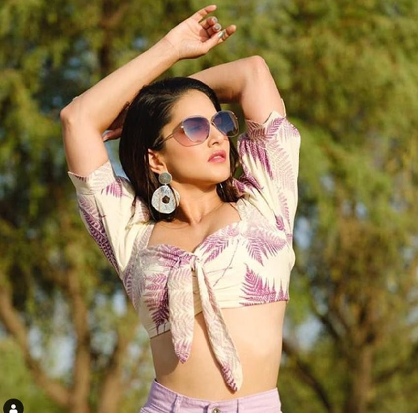 Sunny Leone, Sunny Leone Hot pictures, Sunny Leone Age, Sunny Leone Husband, Sunny Leone Children, Sunny Leone Films, Sunny Leone Bold Pictures