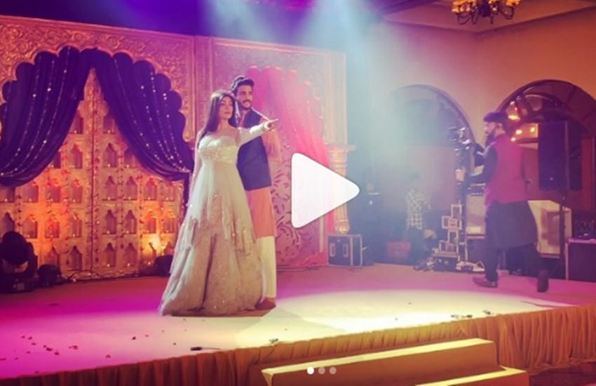 sushmita sen, rohman shawl, sushmita rohmal dance video, rajeev sen charu asopa wedding video, sushmita sen instagram, sushmita sen dancing on brother rajeev sangeet, sushmita sen rohman shawl dance, sushmita brother wedding