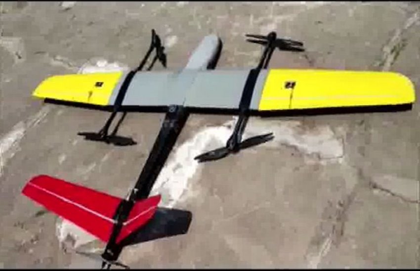 टिहरी में ड्रोन से पहाड़ी पर पहुंचाया गया ब्लड सैंपल 
फोटो सोर्स- एएनआई 