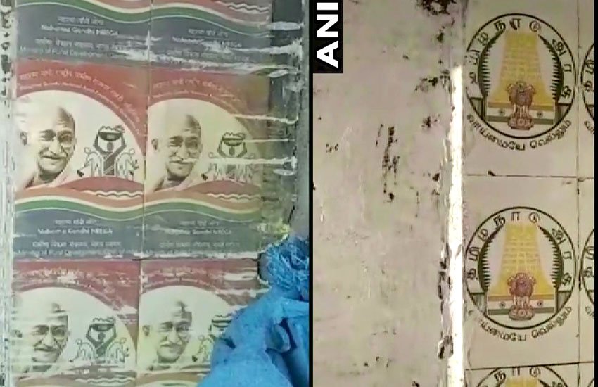 उत्तर प्रदेश स्थित बुलंदशहर के गांव के टॉयलेट में लगी मिलीं ये टाइल्स। फोटो सोर्स: एएनआई