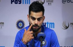 ICC World Cup 2019: अंपायर से अपील करना विराट कोहली को पड़ा महंगा, जुर्माना लगा