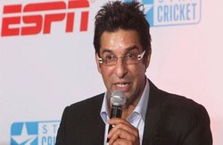 IND vs Pak 2019: भारत से मिली शर्मनाक हार के बाद पूर्व दिग्गजों ने पाकिस्तानी टीम को लगाई लताड़