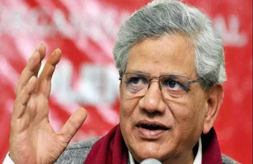पार्टी ने तीसरी बार सीताराम येचुरी को राज्यसभा भेजने से इनकार कर दिया है। (फाइल फोटो)