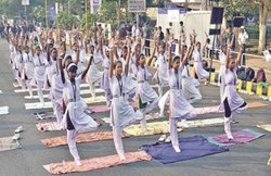 योग दर्शन: योग सिद्धांतों को बनाएं शिक्षा का आधार