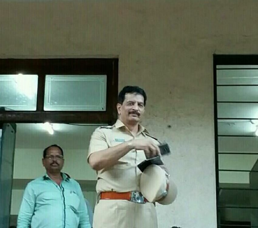 प्रदीप एनकाउंटर एक बार फिर से मीडिया की सुर्खियों में छा गए थे जब उन्होंने साल 2017 में दाऊद इब्राहिम के भाई इकबाल कासकर को गिरफ्तार किया था।