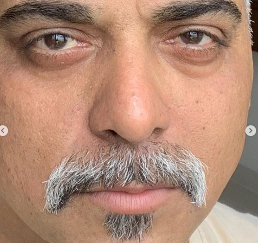 राम कपूर की इन तस्वीरों को देख उनके फैंस बेहद हैरान हैं। फैंस राम के इस लुक की जमकर तारीफ कर रहे हैं।