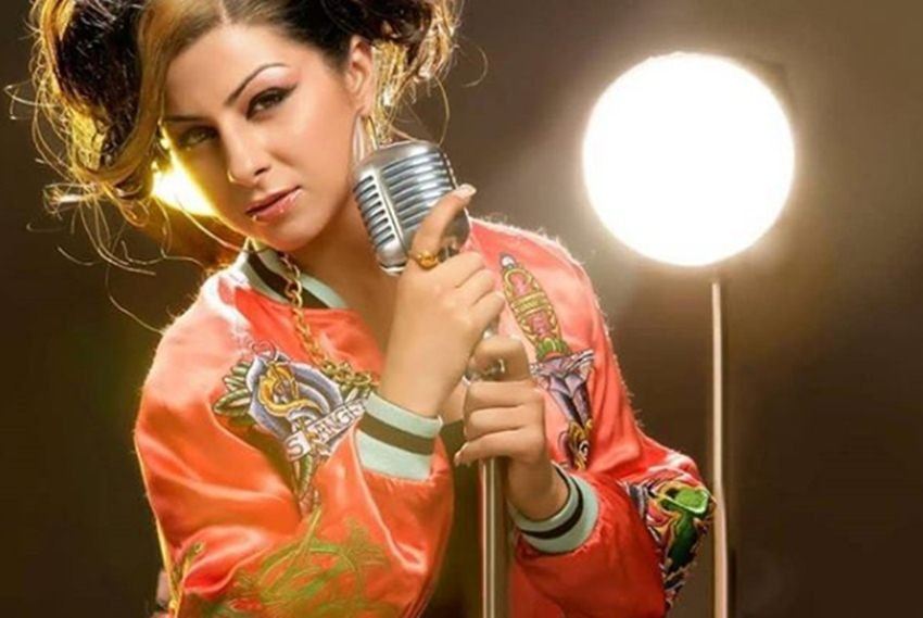 हार्ड कौर: हार्ड कौर हाल ही में योगी आदित्यनाथ पर विवादित कमेंट कर चर्चा में रही थीं। तमाम फिल्मों में हिट रैप गाने वालीं हार्ड कौर का असली नाम तरण कौर ढिल्लन था। बाद में उन्होंने इसे बदलवा कर हार्ड कौर कर लिया।