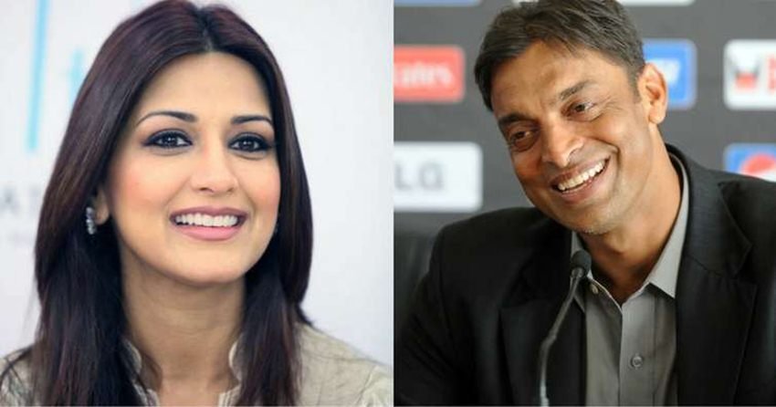 शोएब अख्तर - सोनाली बेंद्रे: कहा ये भी जाता है कि पाकिस्तान क्रिकेट टीम के तेज गेंदबाज रह चुके शोएब अख्तर का दिल इंडियन एक्ट्रेस के लिए खूब धड़कता था। ऐसी बातें भी होती थीं कि सोनाली भी उन्हें पसंद करती थीं। हालांकि इन लोगों ने भी खुल कर कभी इस बात की तस्दीक नहीं की।