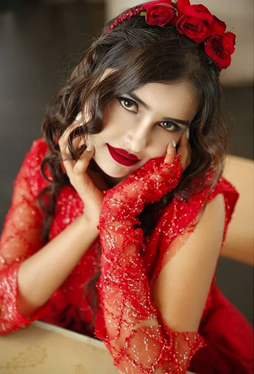 Bigg Boss 12, Reality Show Bigg Boss, Populer Ex Contestant Bigg Boss, Bihar Urvashi Vani Unbelievable Make Over, Urvashi Vani PhotoShoot, See Pictures of Bigg Boss ex Contestant pictures, entertainment news, bollywood news, television news