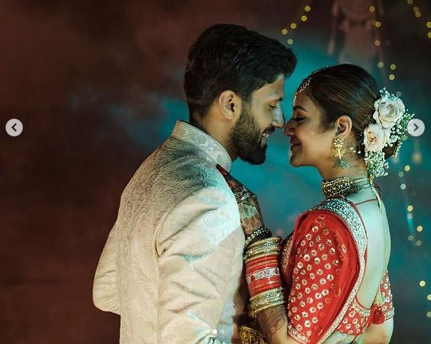 बता दें कि नुसरत जहां ने पश्चिम बंगाल के बशीरहाट से लोकसभा चुनाव जीतने के बाद बिजनेसमैन निखिल जैन से शादी कर ली थी। शादी के बाद नुसरत अकसर हिंदू नवविवाहिता दुल्हनों जैसे गेटअप में नजर आती रहती हैं।
